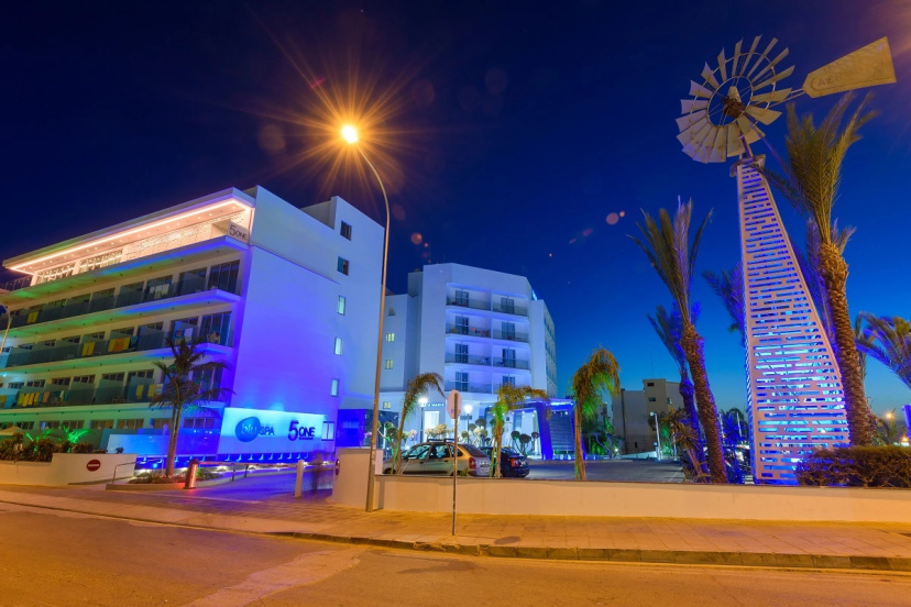 Tasia Maris Beach Hotel and Spa - Adults Only 4 — отель в Айя-Напа, Кипр