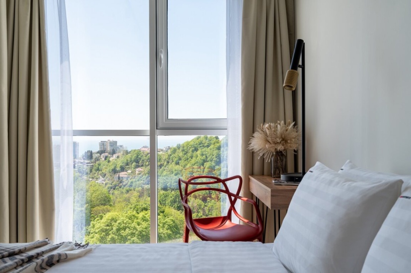 Апартаменты Red Apartments Сочи Парк Афина — забронировать отель в Сочи