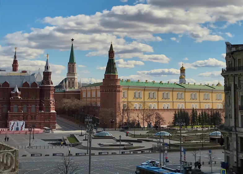 Цены на Апартаменты Moscow Kremlin в Москве