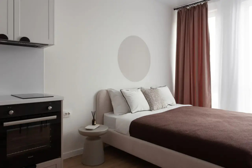 Апартаменты RoomyRoom Шоколад у метро Ломоносовская — отель с удобным расположением в Санкт-Петербурге