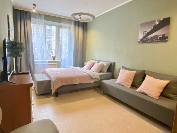 Квартира InRoomSPb на Ломоносовской — отель с удобным расположением в Санкт-Петербурге