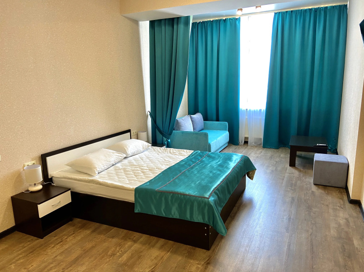 Apartamenty 2 na Senavina 5 — отель с удобным расположением в Севастополе