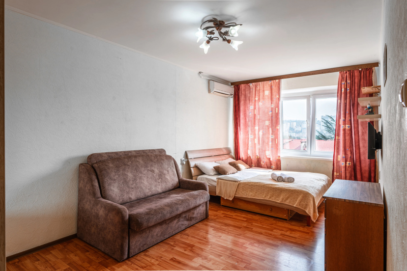 Uyutnaya Kvartira V Tsentre Sochi Apartments — отель с удобным расположением в Сочи