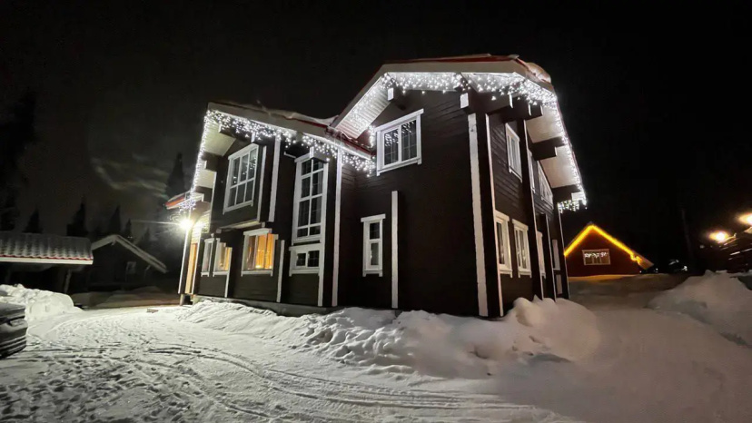 Частный дом DUPLEX WHITE — отзывы гостей и цены