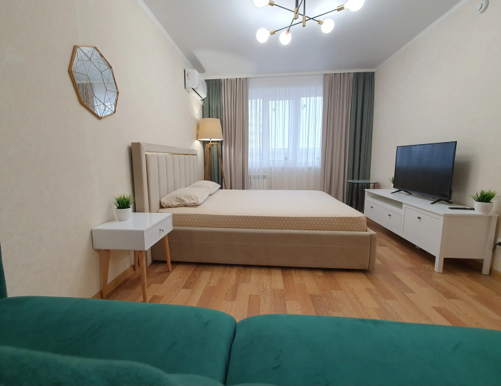 Квартира Виталий HouseRent Двухкомнатная по пр. Строителей, 80 — отель с удобствами в Альметьевск