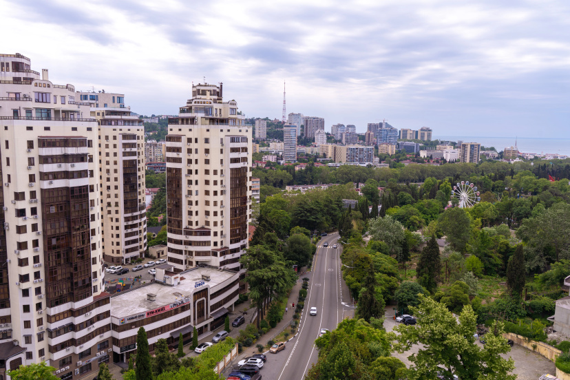 Квартира Стильная двух комнатная в центре города у парка ривьера — забронировать отель в Сочи