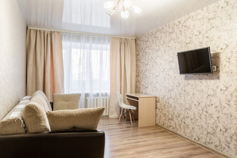 Apartamenty na Sutki na ulice Oktabr'skoj 46 — отель с удобствами в Дзержинск
