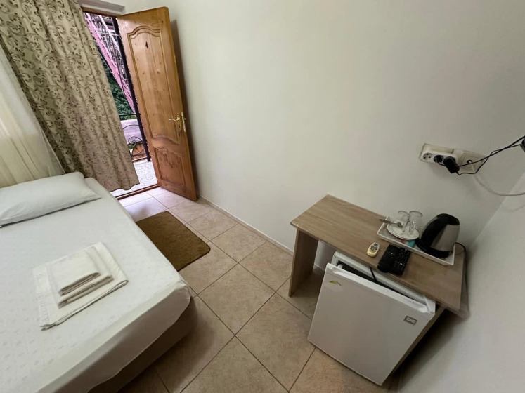 Mini-otel' Apra (Parus) — всё о проживании в Гагра