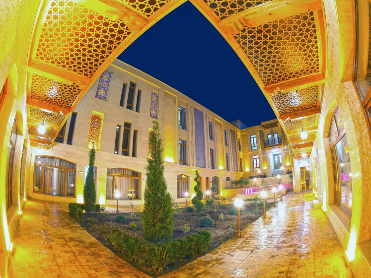 Otel' Caravan Plaza — комфортный отель в Бухара