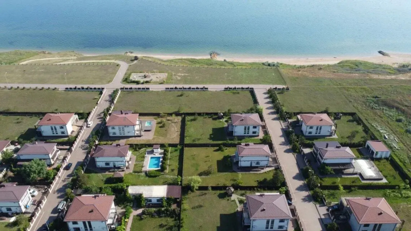 Na 3 Linii Ot Morya Guest House — забронировать отель в Темрюк
