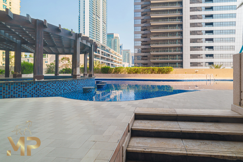 Apartamenty Relax in a modern 1BR in Dubai Marina — отзывы гостей и цены