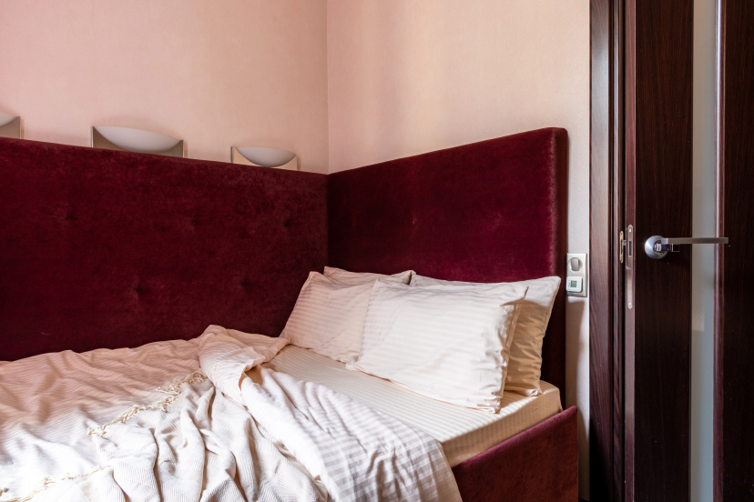Апартаменты Pleasant Flat — отель с удобным расположением в Санкт-Петербурге