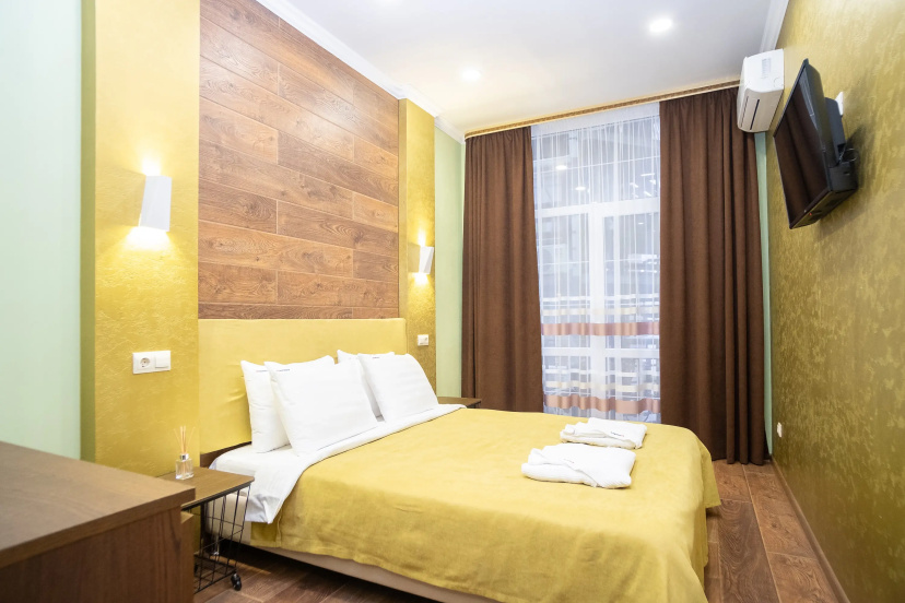 Цены на Апартаменты Red Apartments Арт Лайт Сити Апартамент Рихтер в Сириусе