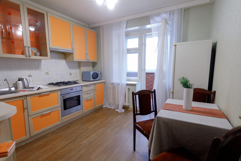 Versal` na ulice Proletarskaya 25 — отель в Чебоксарах, Россия