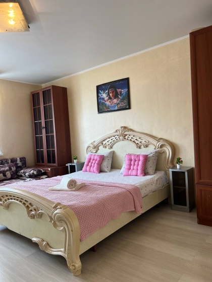 Квартира Lofthouse — отель с удобным расположением в Оренбург