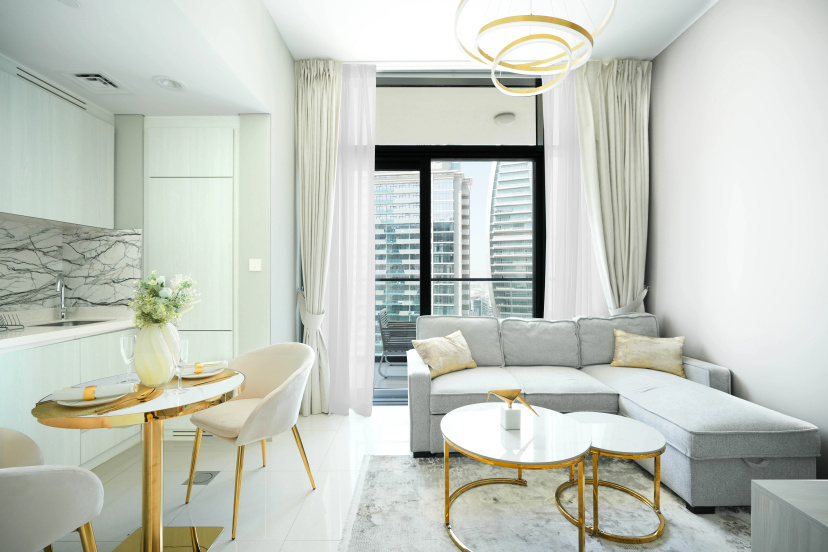 Апартаменты Keyrock Living Lakeview Luxury in Zada Tower — отель с удобным расположением в Дубае
