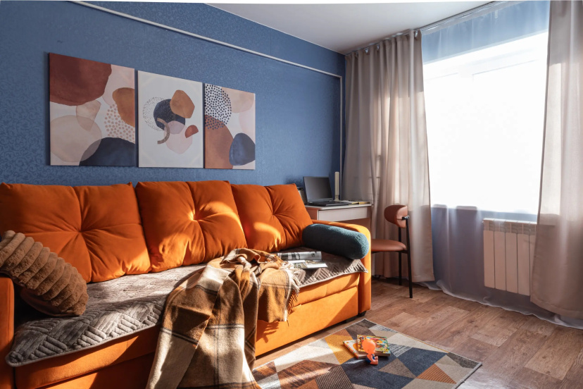 Apartamenty VezdeDoma v samom centre Omska Akovleva 2 — отель с удобным расположением в Омске
