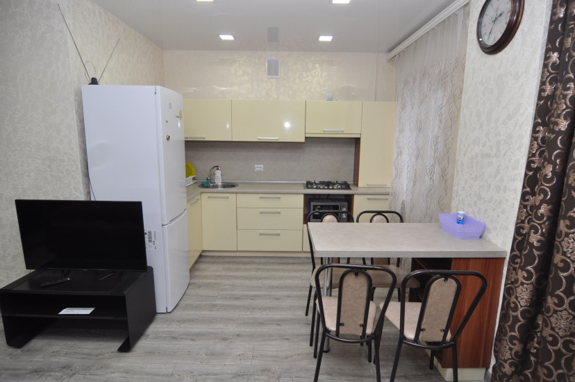 Apartamenty 1 komnatnaa kvartira-studia — отель с удобным расположением в Курске