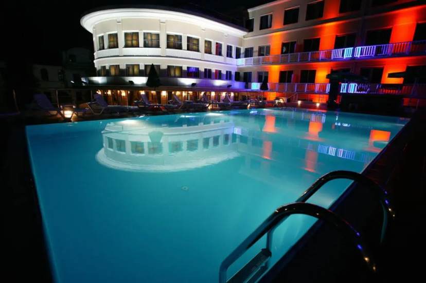 Otel' Inturist Palas — отель с отзывами гостей в Батуми