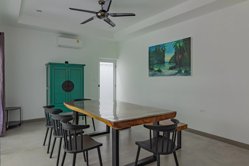 Вилла Majestic Bliss Brand new 3BHK beach at 200 m — комфортный отель в Паттайе