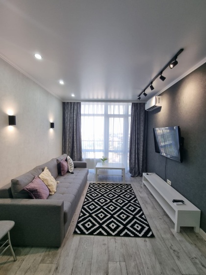 Цены на Lyuks Na Bekhtereva Apartments в Астрахани