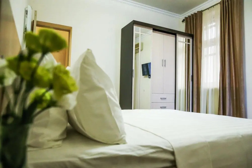 Alba Hotel Yerevan — комфортный отель в Ереван