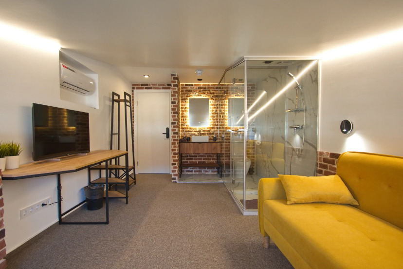 Novotel Loft Rooms by Minsk — отель в удобной локации в Минске