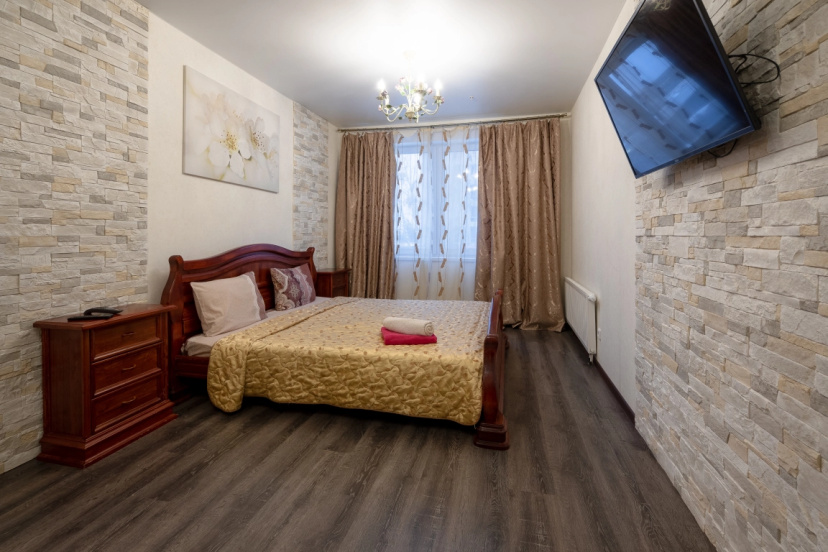 Апартаменты Фаэтон DreamHouse 7 — забронировать отель в Екатеринбурге