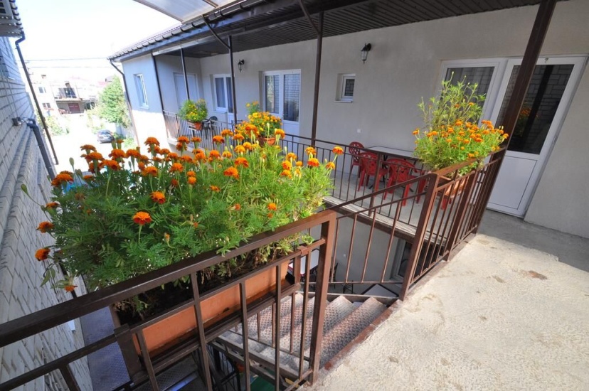 Aleksandra Guest House — забронировать отель в Витязево