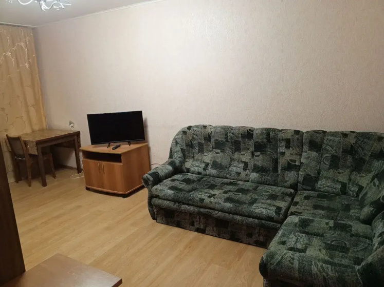 Квартира на ул. Свердлова, 24 — забронировать отель в златоусте