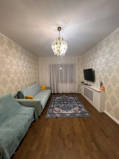 Квартира Уютная в Центре Элисты — забронировать отель в Элиста
