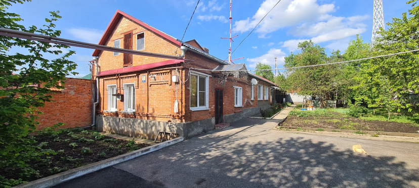 Квартира на Улице Чермена Баева 97 — комфортный отель в Владикавказе