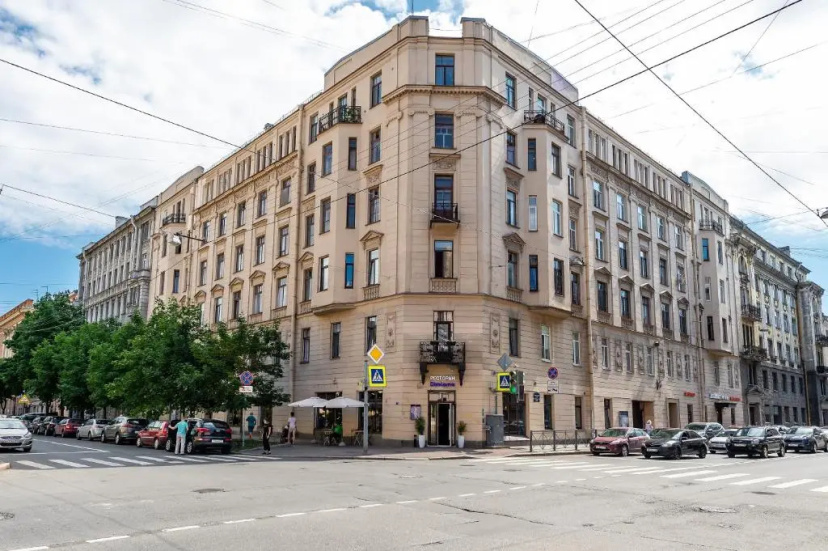 Апартаменты в жилом доме Marco's Apartment House — отель в Санкт-Петербурге, Россия