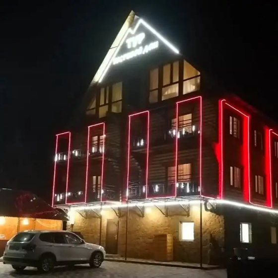 Mini-otel' Tur — забронировать отель в Домбай
