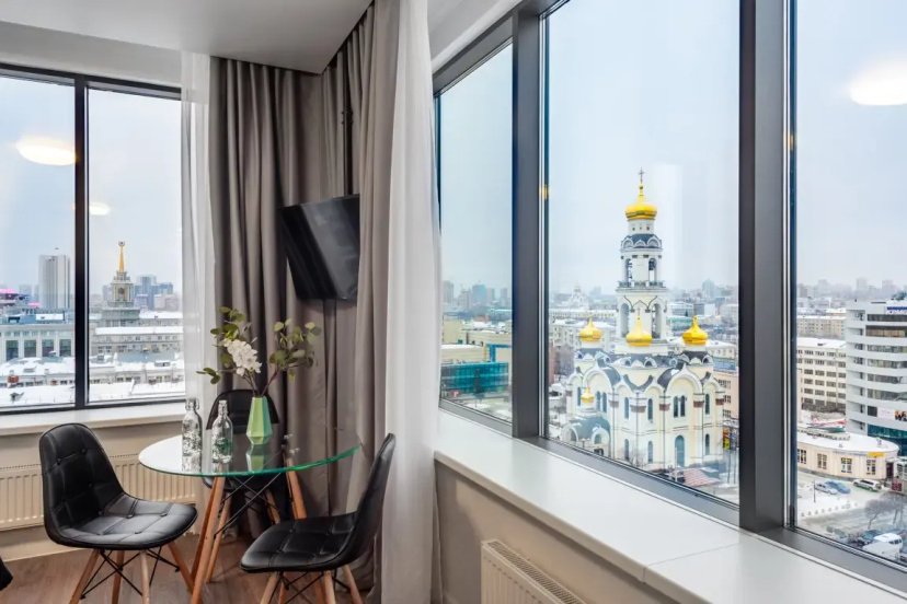11 Апартаменты RADIUS Малышева 42А (17) — забронировать отель в Екатеринбурге