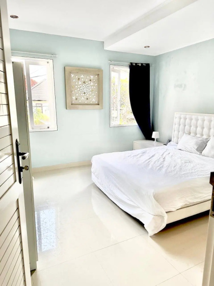 Цены на Villa Roskosnaa Villa na Bali в Денпасар