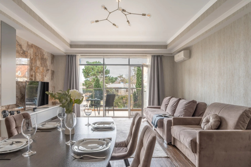 Апартаменты Red Apartments Светлана Парк Амелия — отзывы гостей и цены