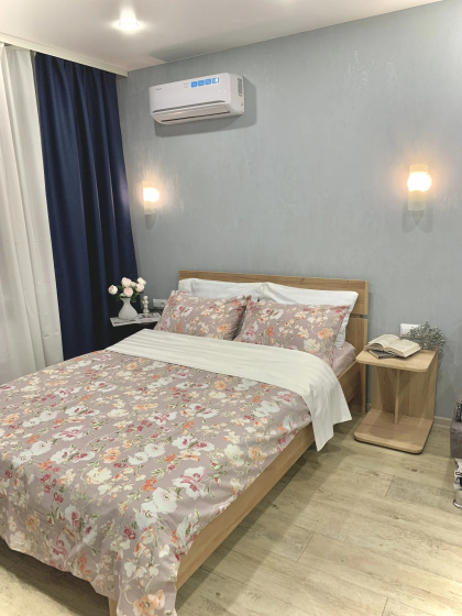 Kvartira Svetlaa kvartira v Centre Tumeni — отель с удобствами в Тюмени