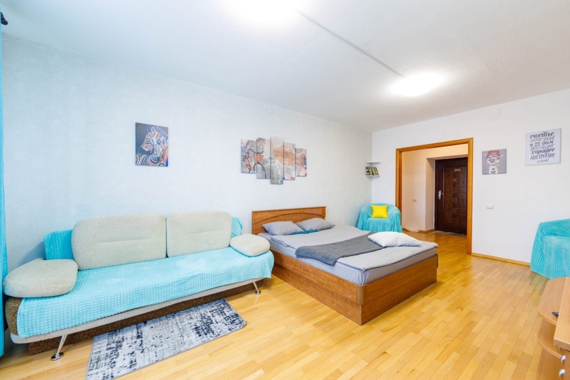 Апартаменты Dayker City Apartments Просторные на Чкалова 5 — отель с удобным расположением в Екатеринбурге