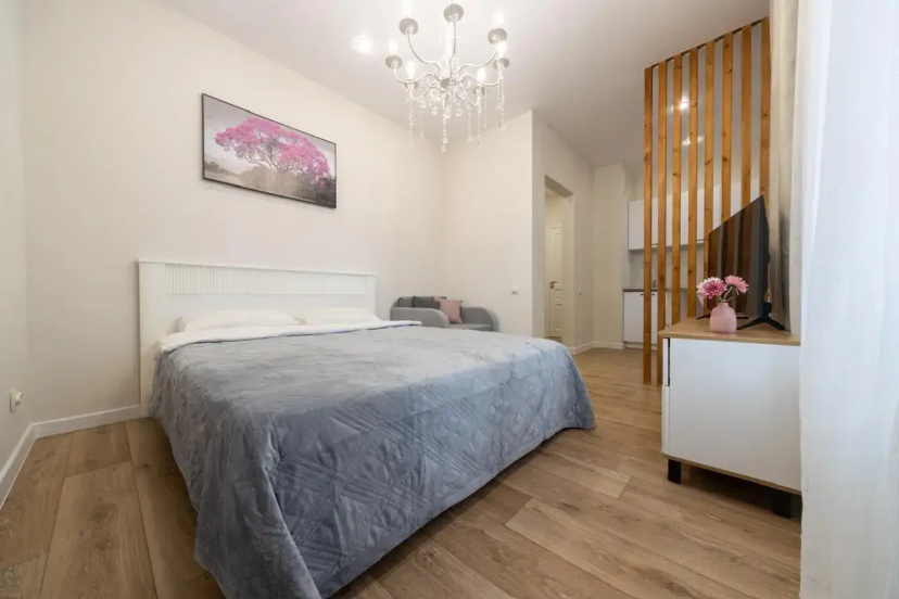 Apartamenty Favorite House na Alekseeva radom s TRC Planeta — отель в Красноярске, Россия