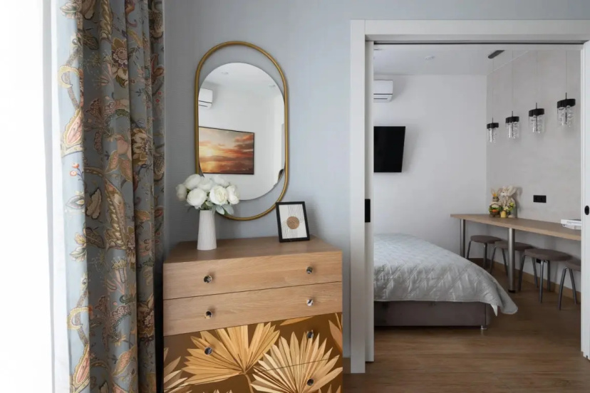 Апартаменты RED APARTMENTS Арт Лайт Баксия — забронировать отель в Сириусе
