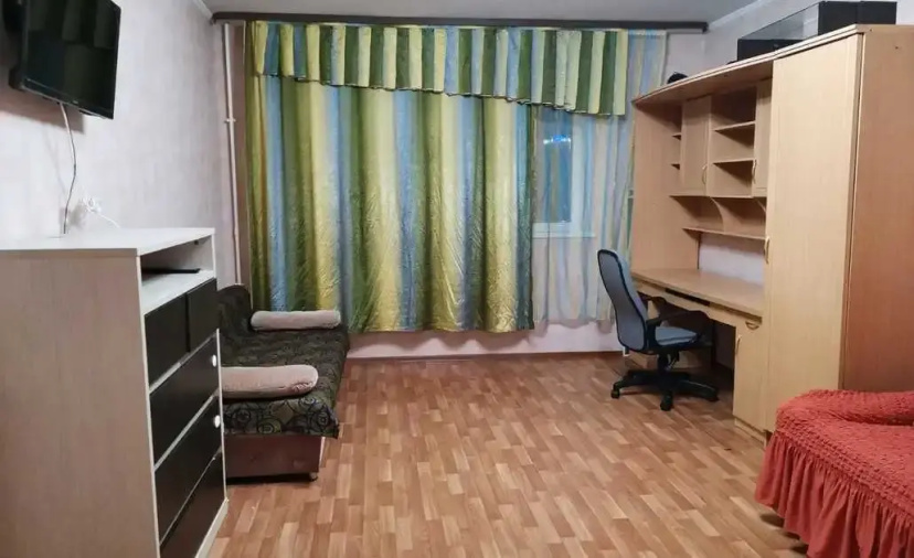 Apartamenty dvuhkomnatnye s divanom Skoly Olimpijskogo rezerva — отель в Нефтеюганск, Россия