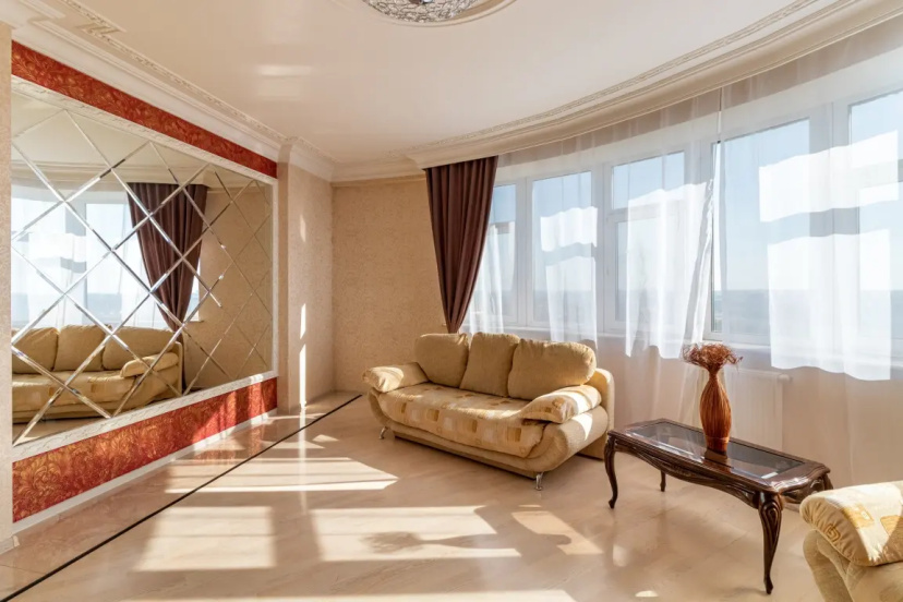 Apartamenty Pat' Zvezd 15 — забронировать отель в Тюмени