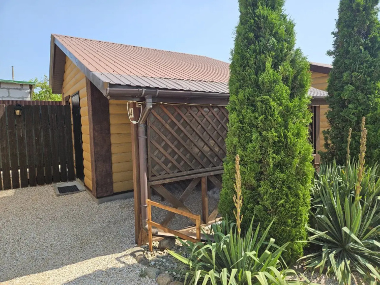 Апартаменты Holiday Home at Frunze 1 — отель с удобствами в Должанская