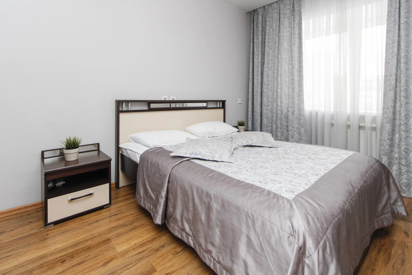 Цены на Apartamenty No401 u DC Semen Deznev в Тюмени
