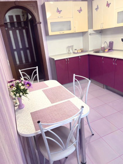 Квартира 2-к. квартира 62 м² 9/9 эт. — отель в Ульяновске, Россия