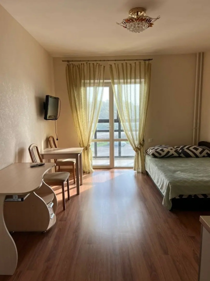 Квартира в новом ЖК River House — отель в Великом Новгороде, Россия