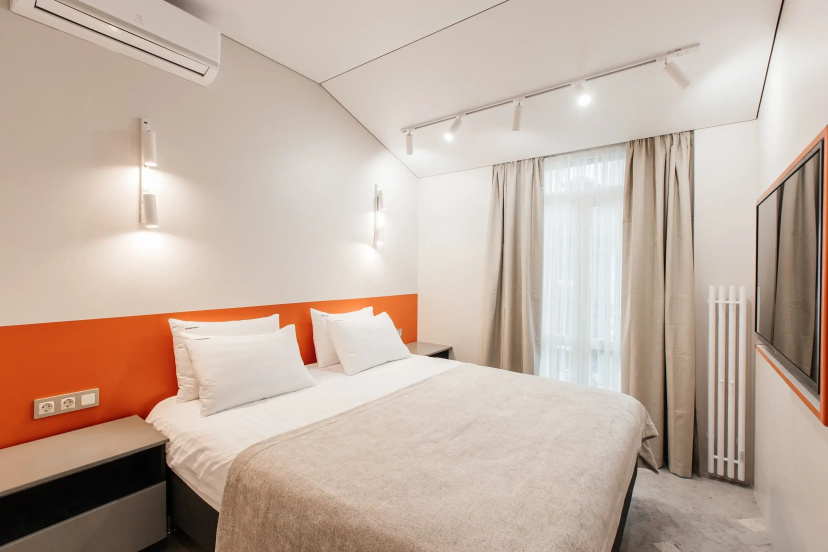 Апартаменты Red Apartments Арт Лайт Корнель — забронировать отель в Сириусе