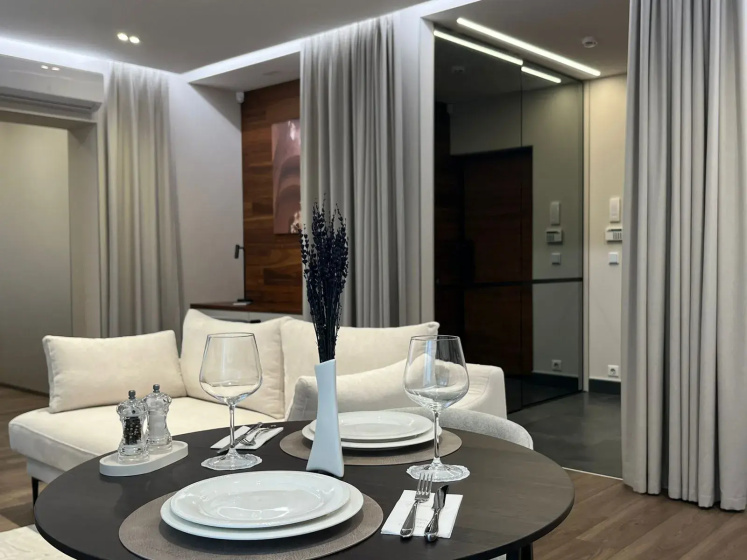 Апартаменты Royal Linen — забронировать отель в Пскове