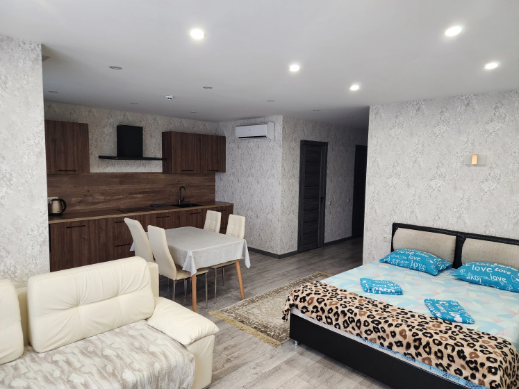 Apartamenty Kvartira Posutocno — забронировать отель в Брест